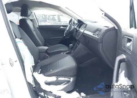 2021 Volkswagen Tiguan 2.0T Se/2.0T Se R-Line Black/2.0T Sel z USA, uszkodzony, nr VIN 3VV2B7AX7MM085365